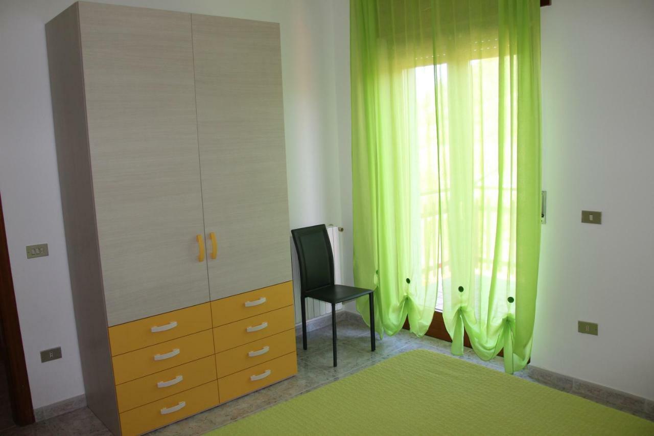 Lucanto Accommodations Calvello Eksteriør billede